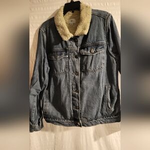 NWOT BP trucker jean jacket Sherpa lined and collar.  Medium  fall vibes